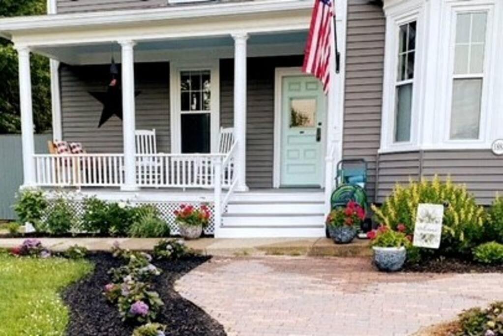 Essex, Ma Modern Historic Close To Salem Apartment *